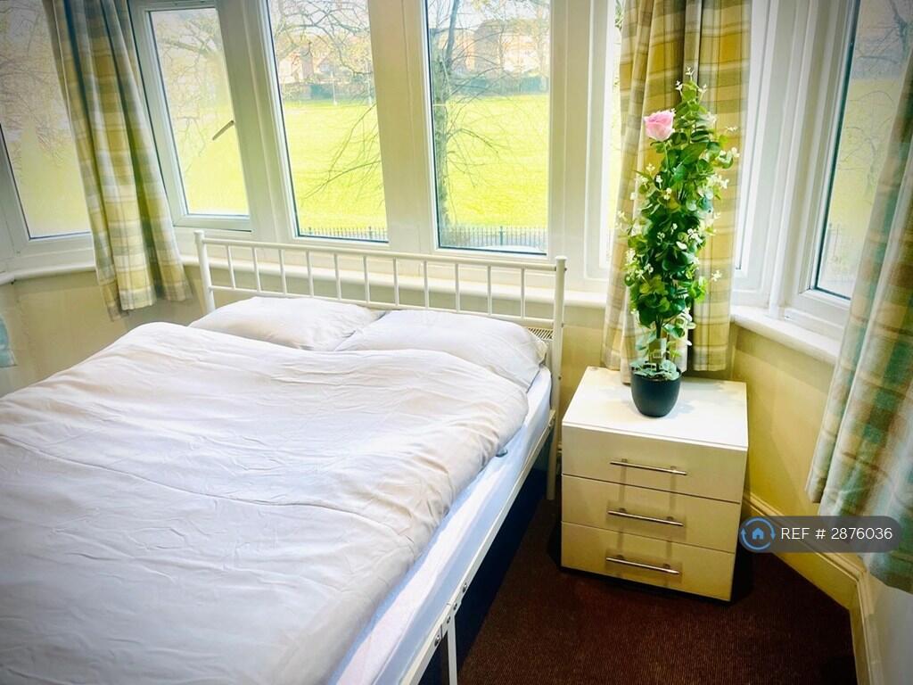 Apartment in Luton - View 2
