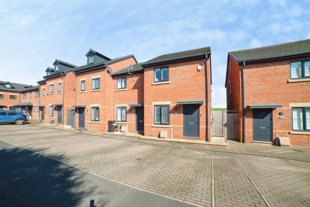 Main image of property: Verney Meadow, New Houghton, Mansfield, Derbyshire, NG19
