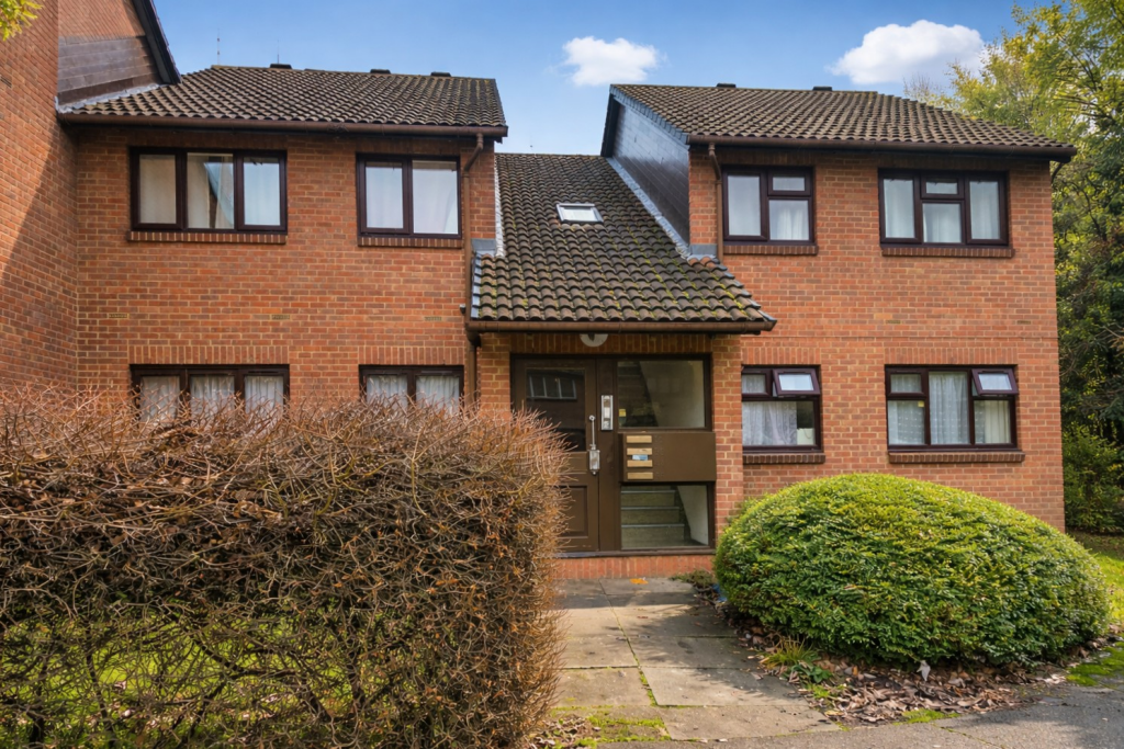 Pedley Road, Dagenham, RM8 photo 2