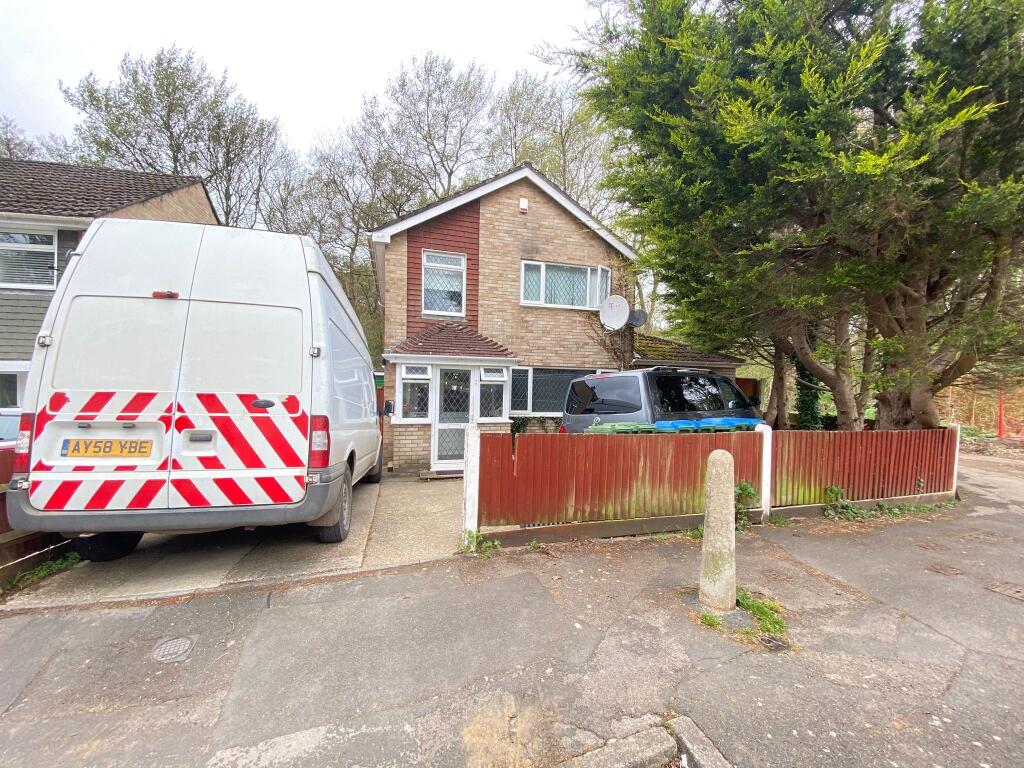 Main image of property: Longleat Gardens, Southampton