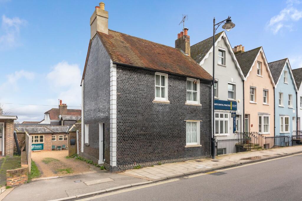 Main image of property: Western Road, Lewes, BN7