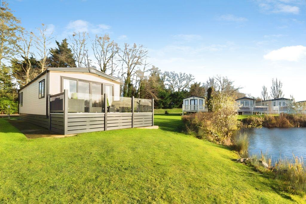Main image of property: Kingfisher Lake, Cotswold Hoburne, Cotswold Lakes