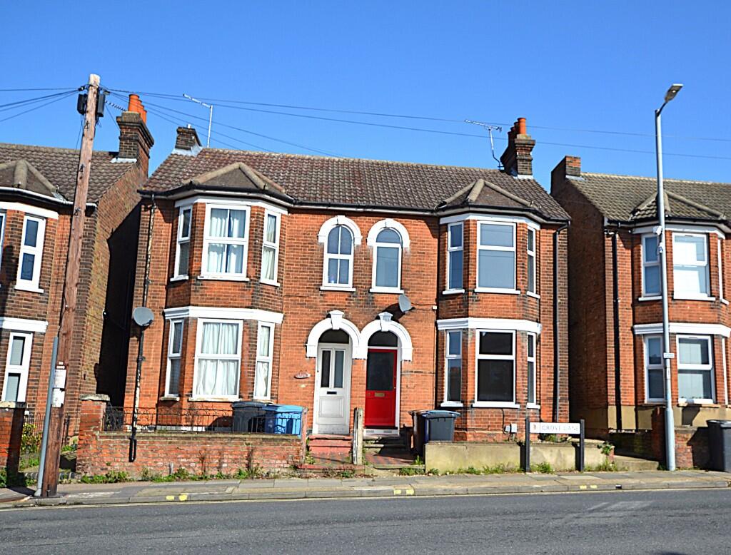 Main image of property: Grove Lane, Ipswich, Suffolk, IP4