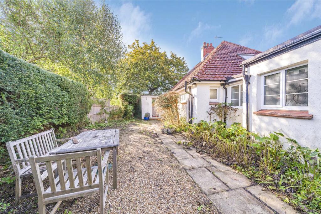 Bosham Lane, Bosham, West Sussex, PO18 photo 3