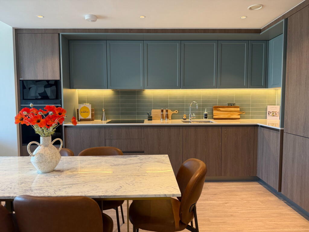 Apartment in London - View 2