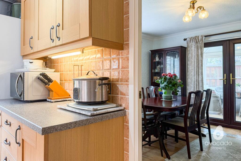 House in Reading, Earley - View 5