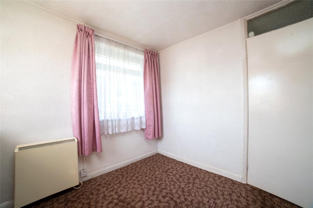 House in Ashfield, Sutton in Ashfield, Nottinghamshire - View 6