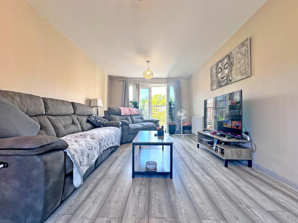 Thunderbolt Way, TIPTON, DY4 9SG photo 4