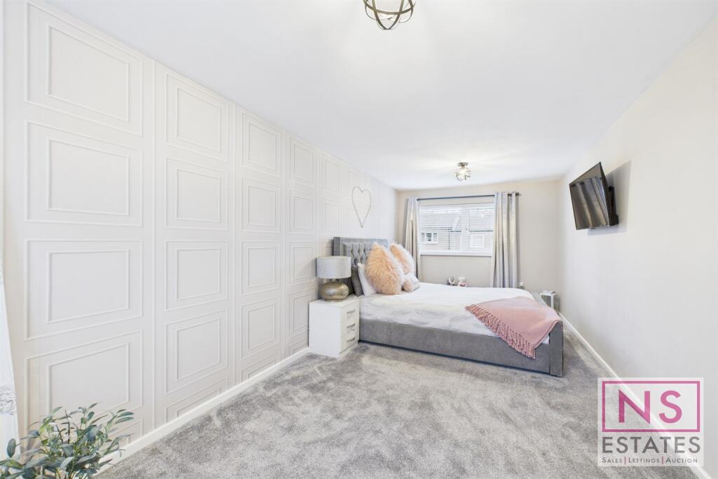 Melton Walk, Hemlington, Middlesbrough, TS8 photo 4