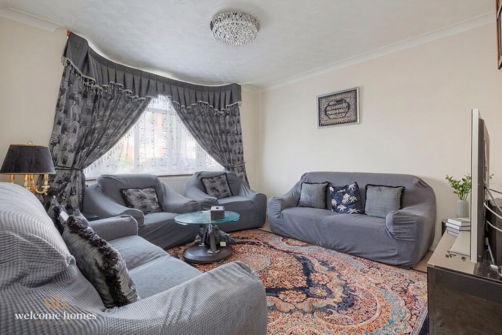 Watcombe Road, Southbourne, BH6 photo 5