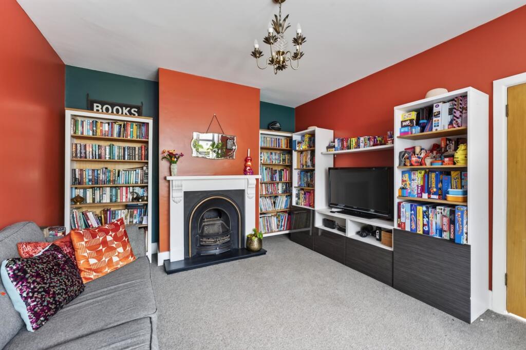 House in Christchurch, Iford, Bournemouth - View 3