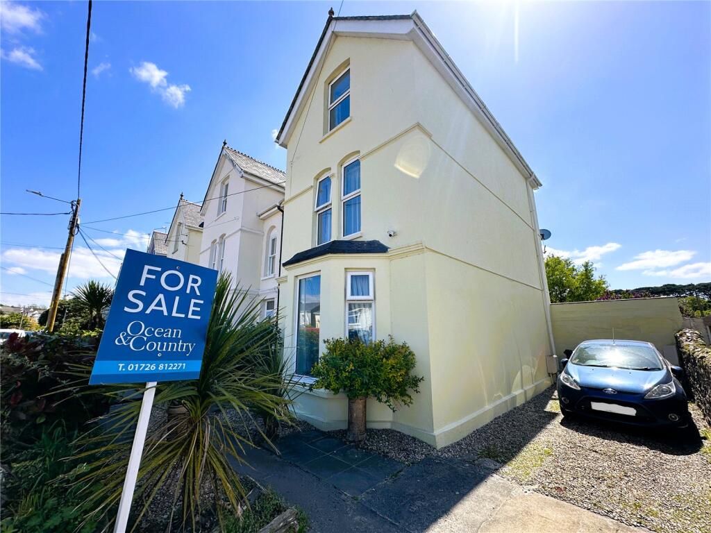 Main image of property: Par Green, Par, PL24