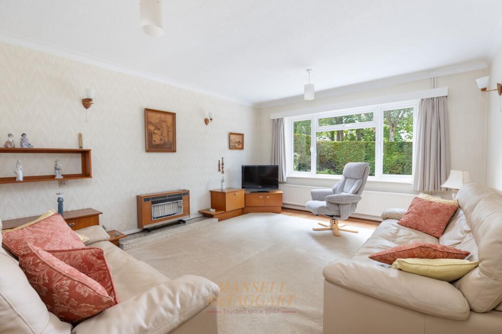 House in Redhill - View 4