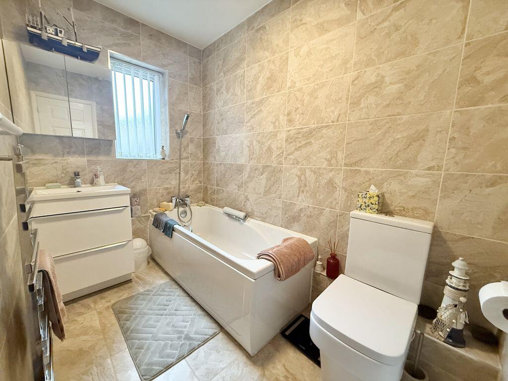 House in Luton - More