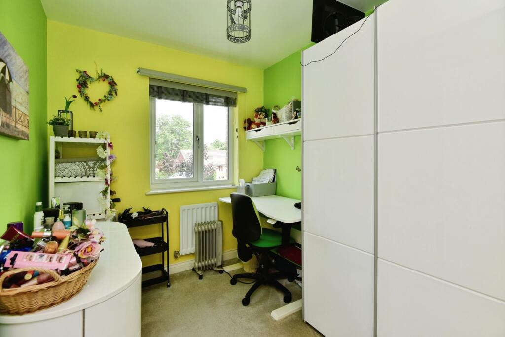 Daniel Wells Close, Alsager, Stoke-on-Trent, Cheshire, ST7 photo 4