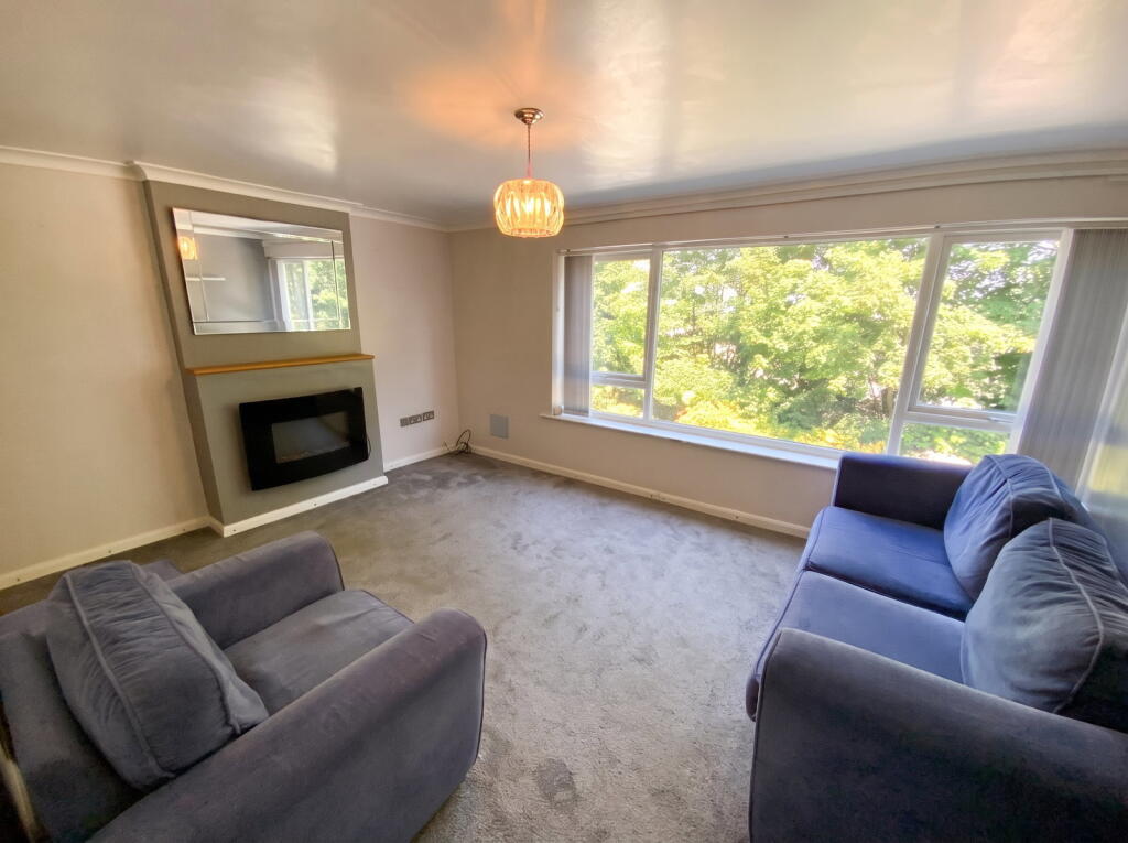 House in Dudley, West Midlands - View 2