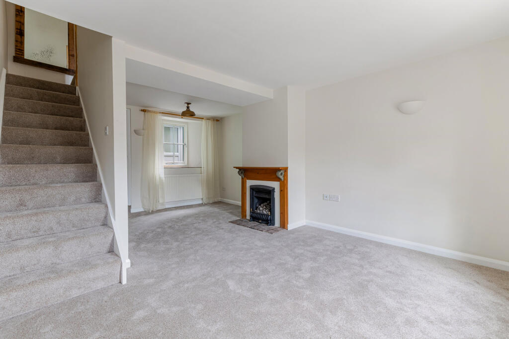 House in Torquay - More