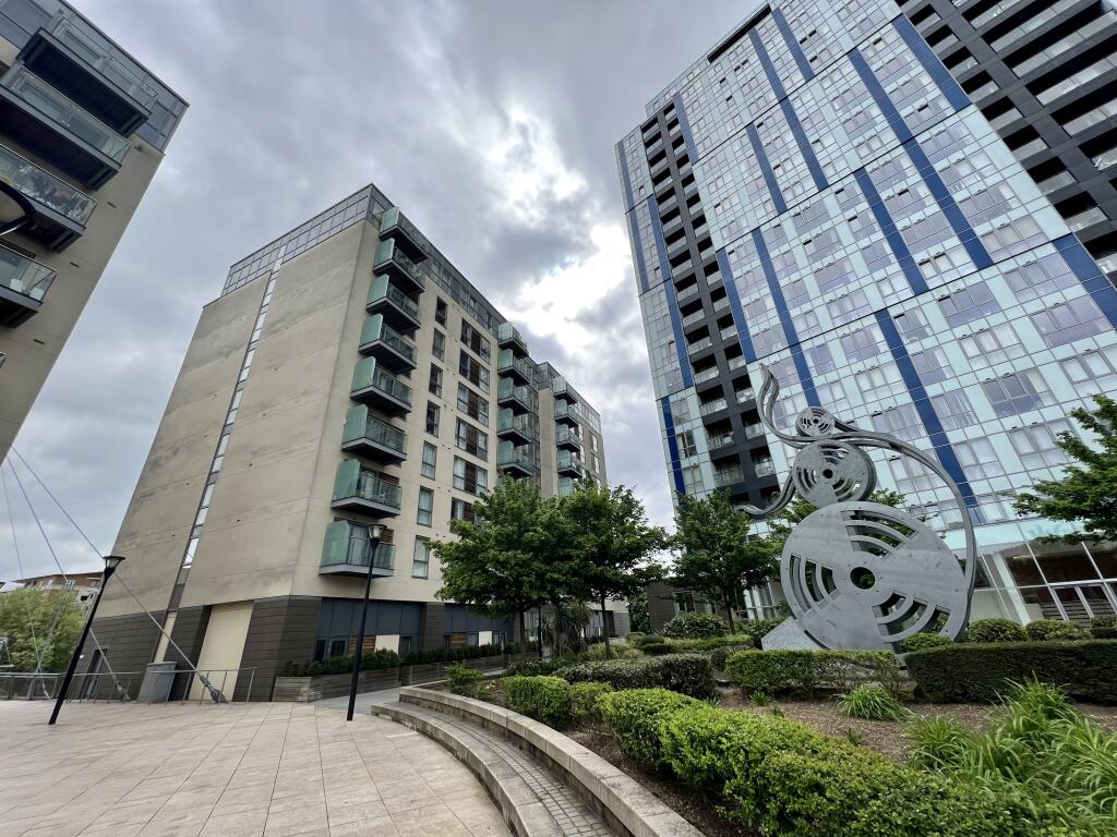 Main image of property: Cotterells, HEMEL HEMPSTEAD