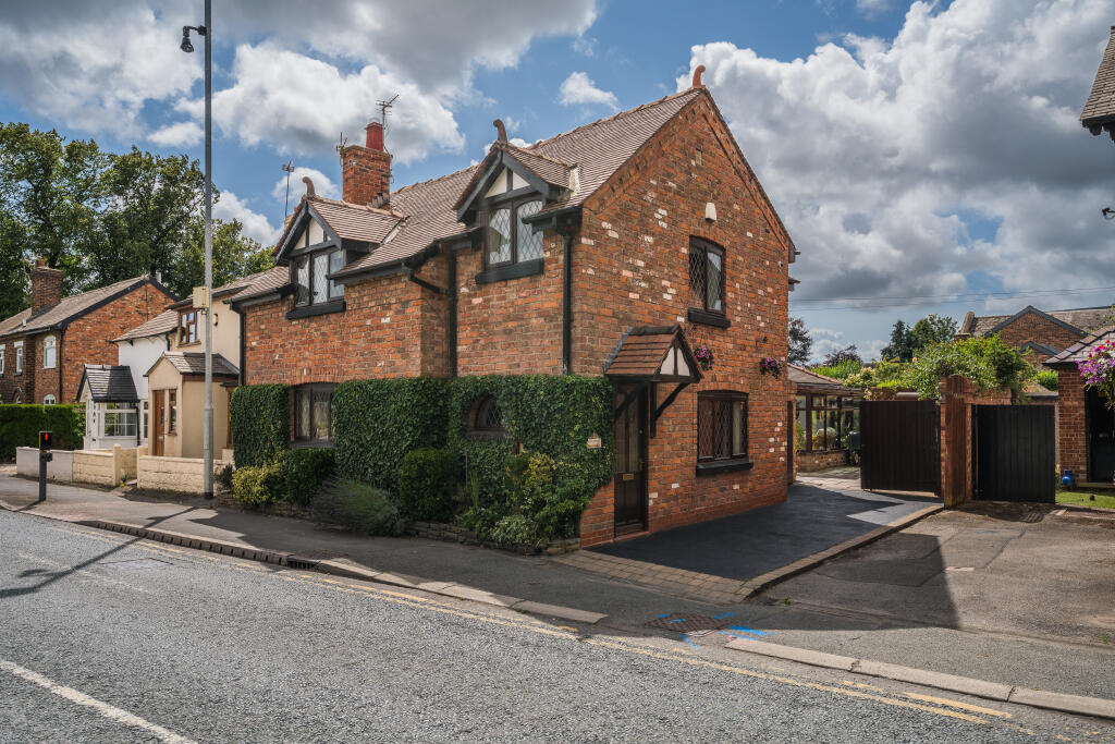 Main image of property: Tarporley Road, Stretton