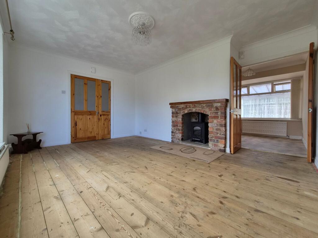 House in Scarborough, South Cliff - View 2