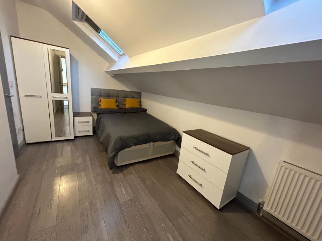 Main image of property: Room 6, Stepping Lane