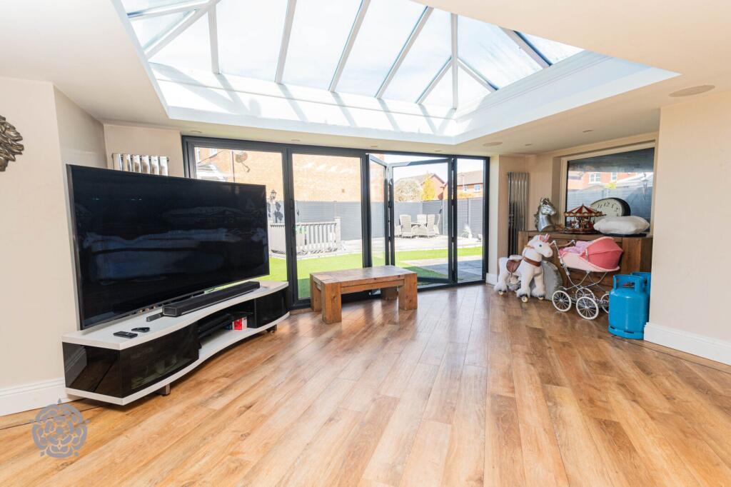 House in Bury, Greater Manchester - View 5