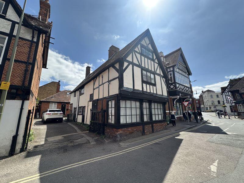 Main image of property: Residential Letting Investment - 2 Grove Street, Wantage