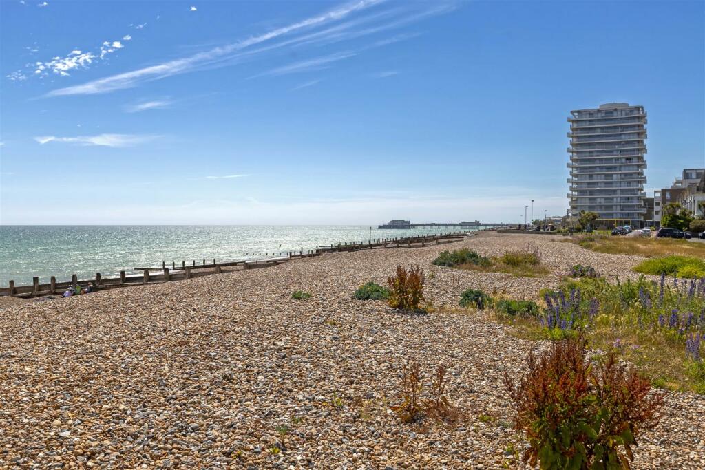 Brighton Road, Worthing photo 3