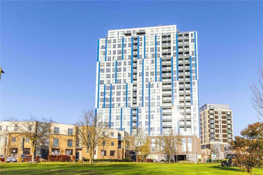 Main image of property: Cotterells, Hemel Hempstead, Hertfordshire, HP1