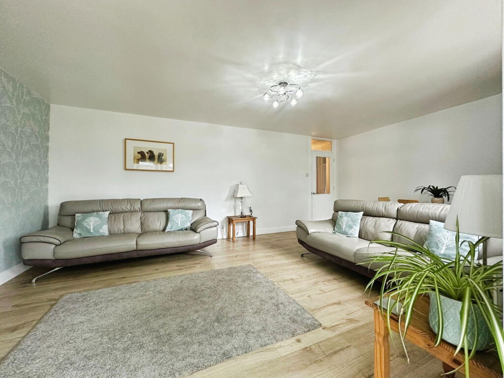 House in South Staffordshire, Wombourne - View 3