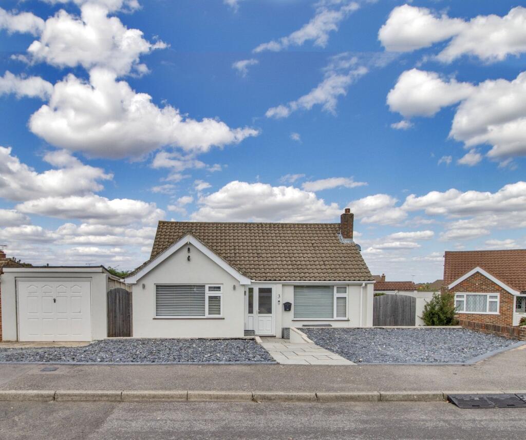 House in Dartford - View 2