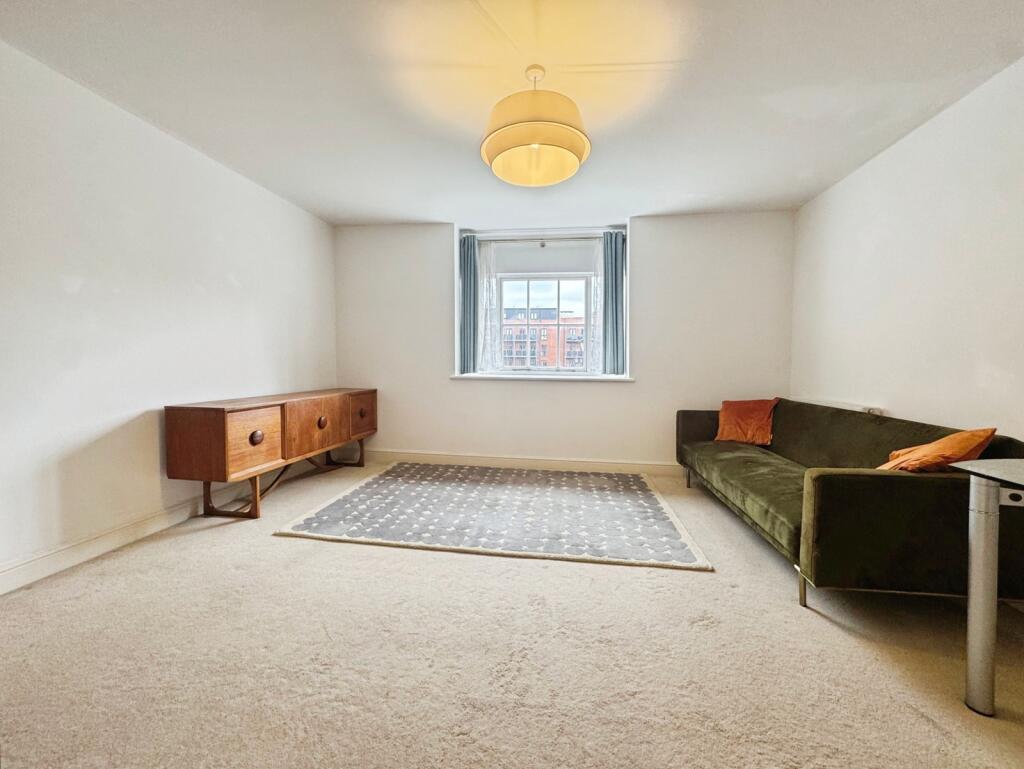 Apartment in Manchester, Greater Manchester - View 3