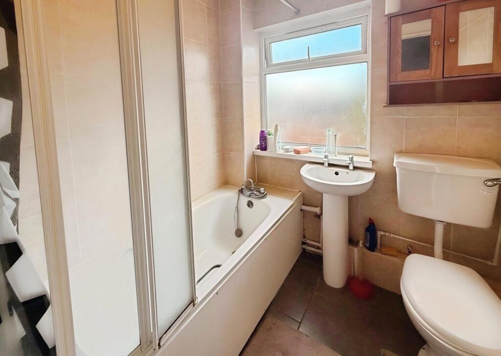 House in Reading - View 4