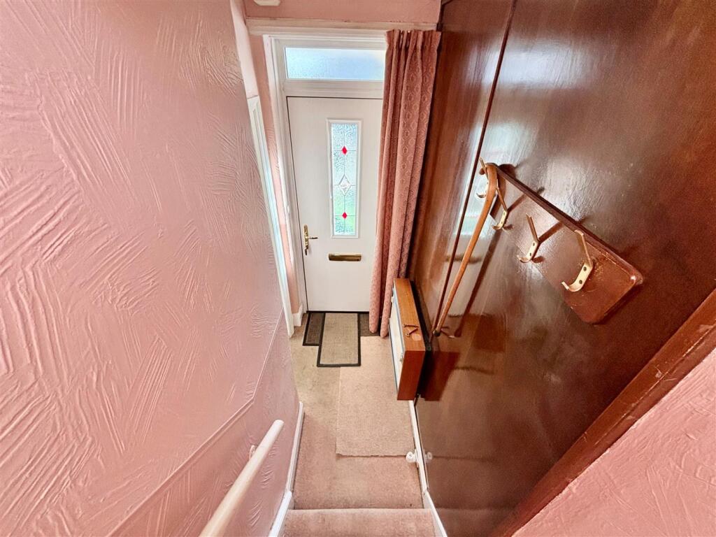 Additional image 10 of Deanstones Crescent, Queensbury, Bradford