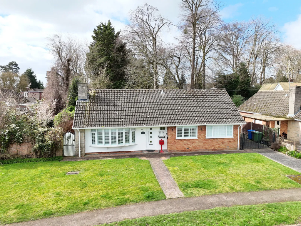 Main image of property: Headington Road, Maidenhead, SL6