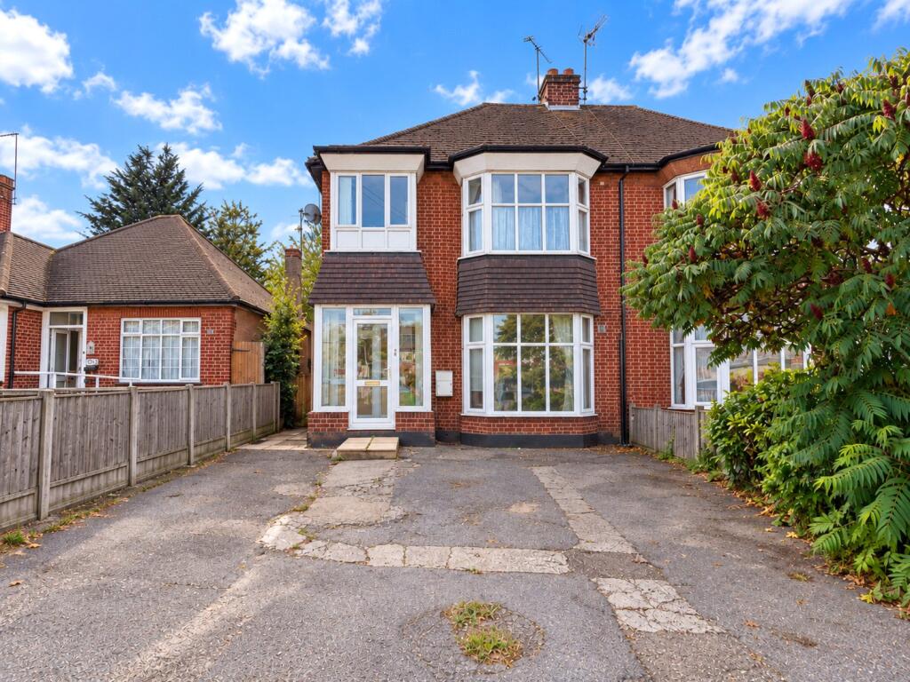 Main image of property: Prince Avenue, Southend-on-Sea, Essex