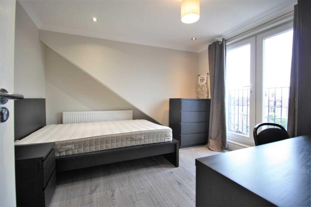 Main image of property: Church Road, Ilford, IG2