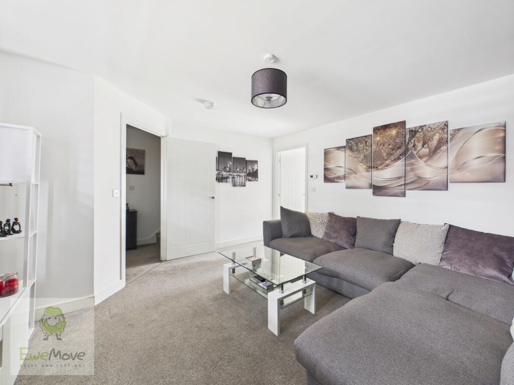 House in Hoo St Werburgh, Medway - View 2