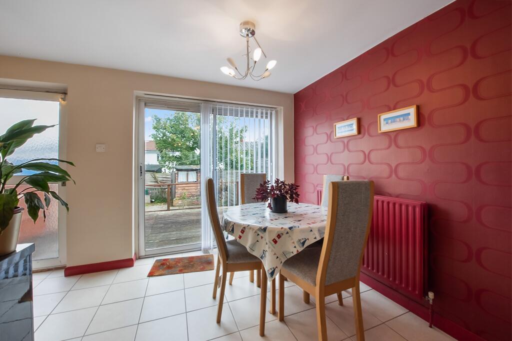 Westgate Close, Canterbury photo 3