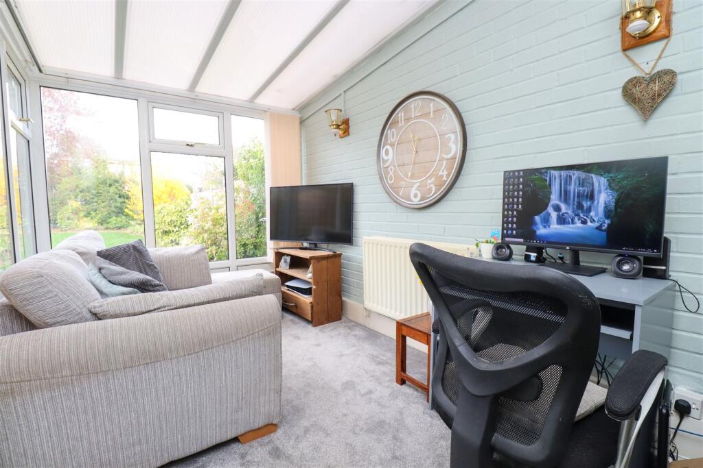 House in Guildford - View 5