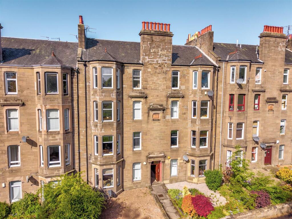 Main image of property: 1/L, 10, Baxter Park Terrace Dundee, DD4 6NN