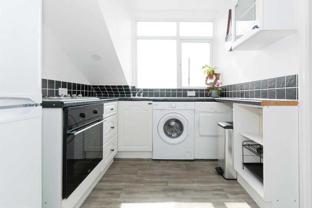 Apartment in Birmingham - View 5