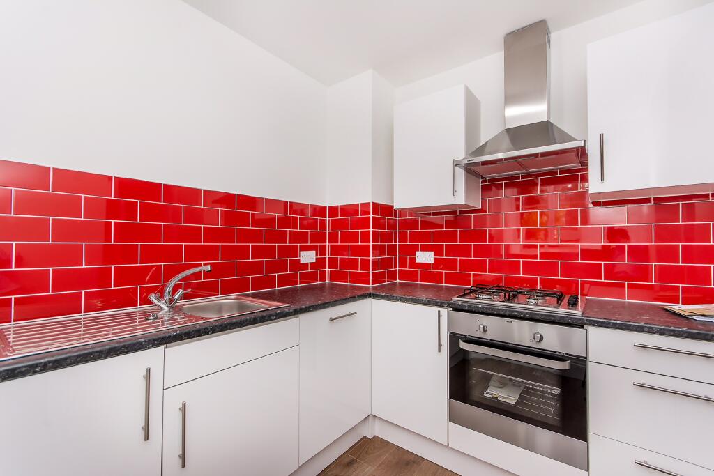 3 bedroom flat for rent