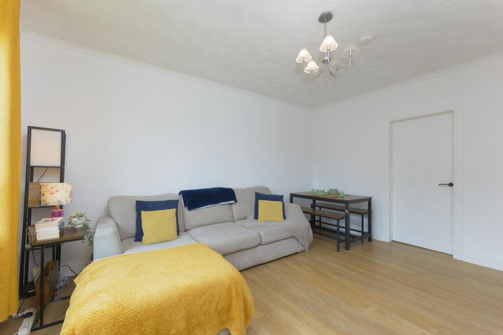 Cardross Road, Broxburn, EH52 photo 4