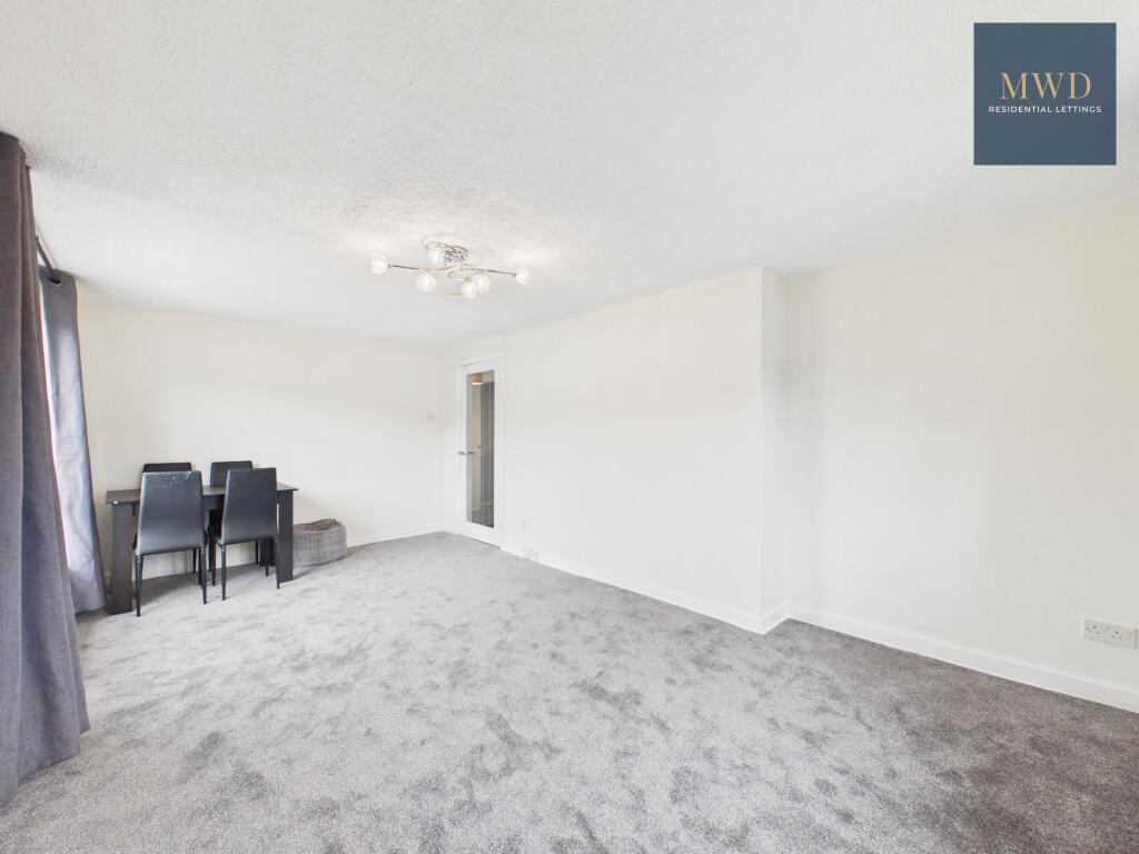 Apartment in Glasgow, South Lanarkshire - More