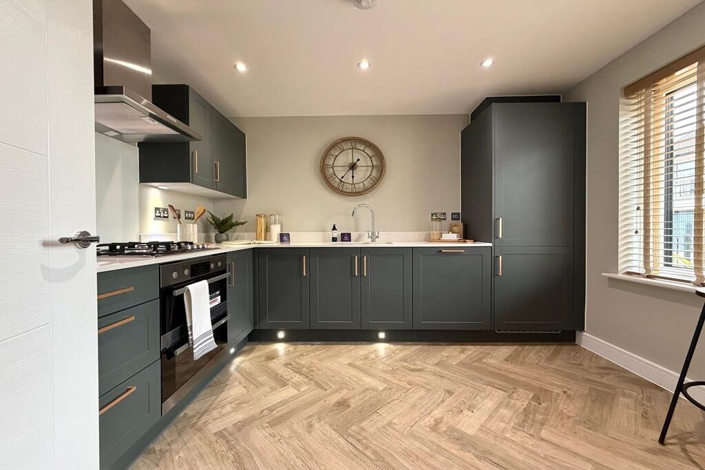 House in East Hampshire, Dukes Quarter, Whitehill - View 3