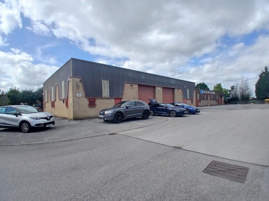 Units 5/7, Pitcliffe Way Industrial Estate, Off Upper Castle Street, Bradford, West Yorkshire, BD5 7SG