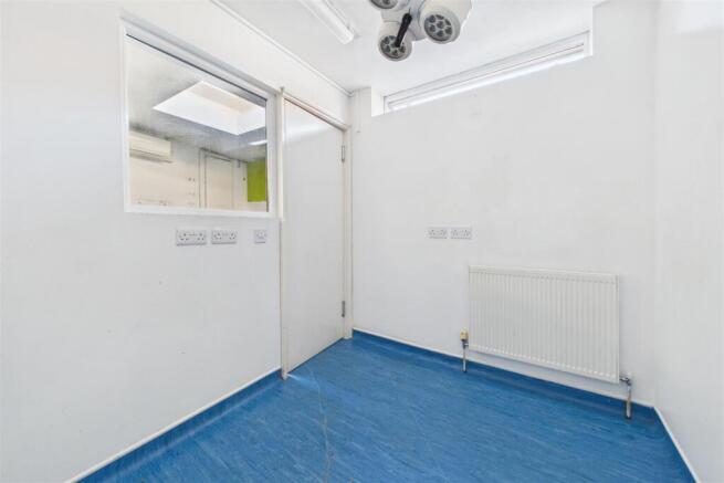 31 Lyndale Road, St George, Bristol BS5 7AA | Free