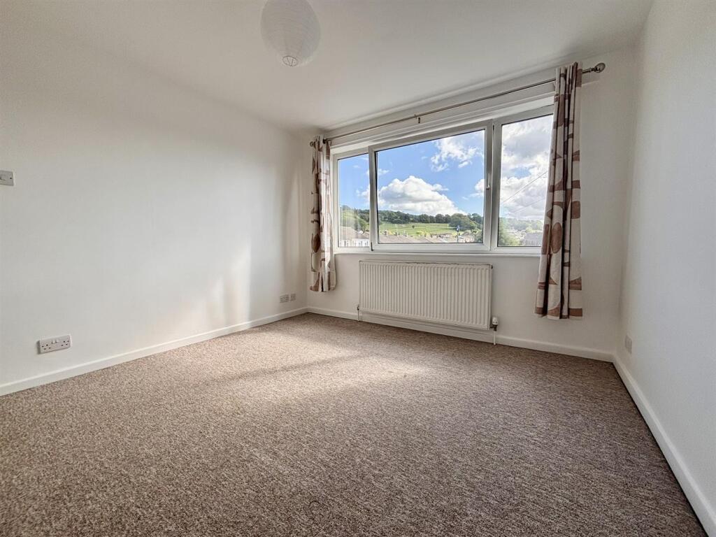 House in Bath - More