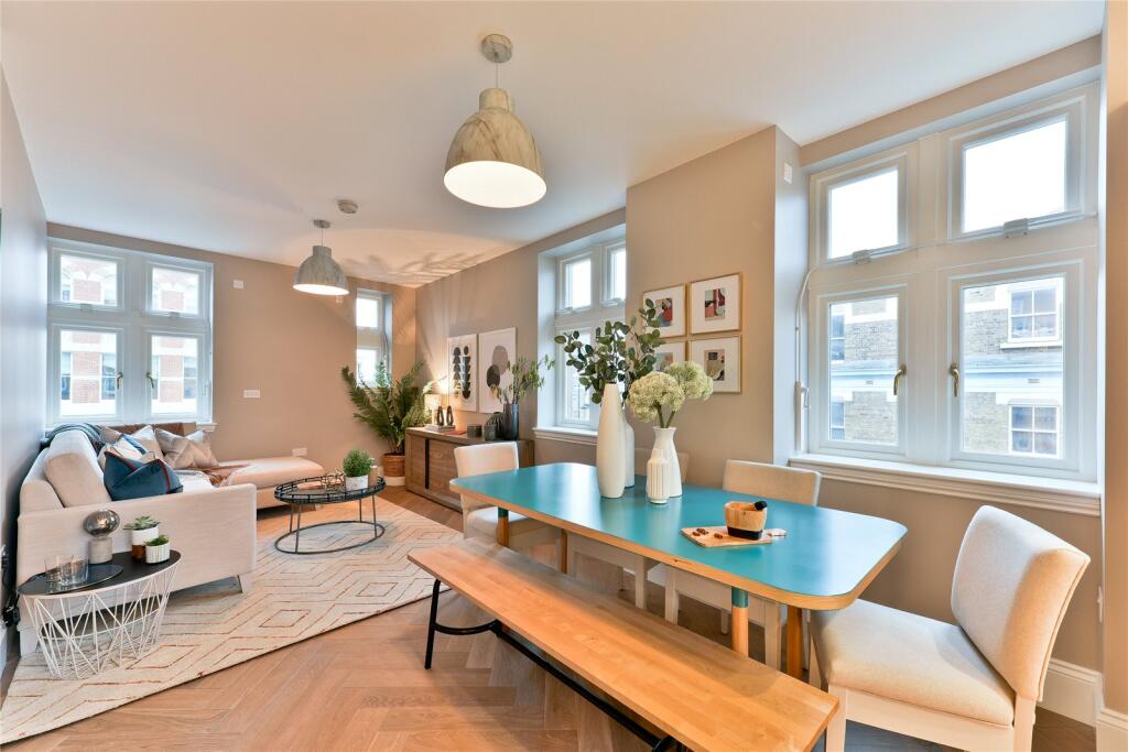 Main image of property: Rosebery Avenue, London, EC1R